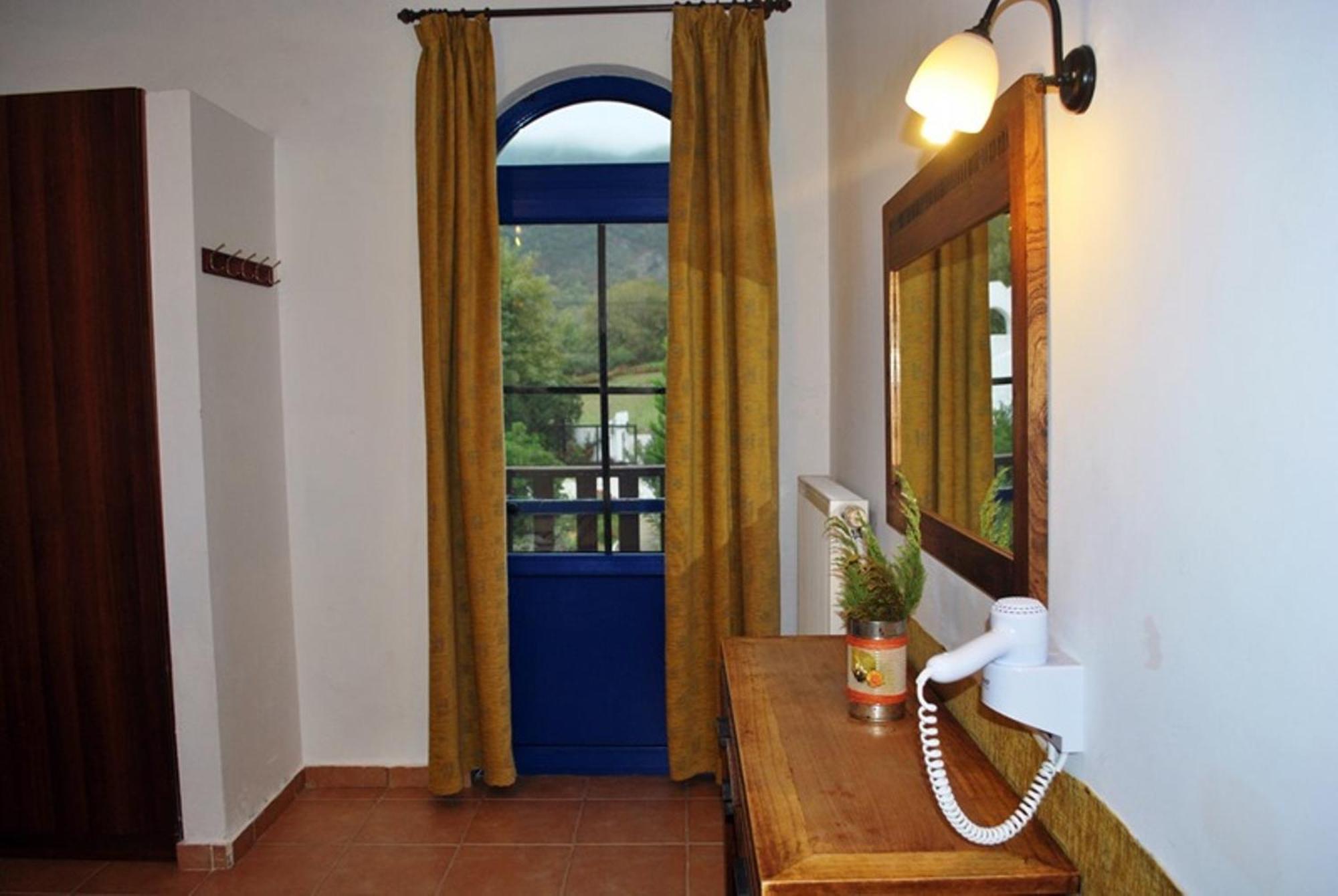 Archondissa Beach Aparthotel Therma  Habitación foto